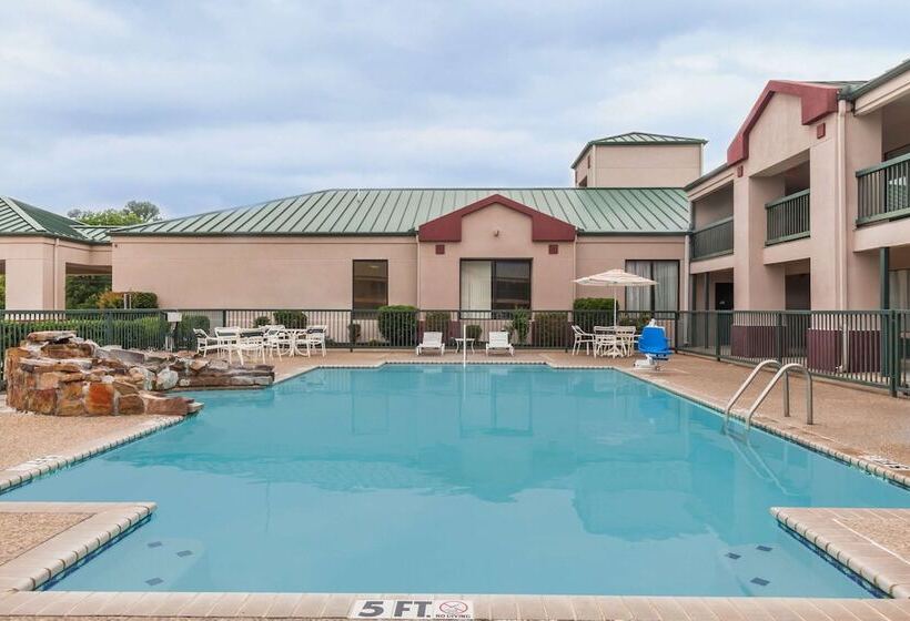 هتل Super 8 By Wyndham Jasper Tx