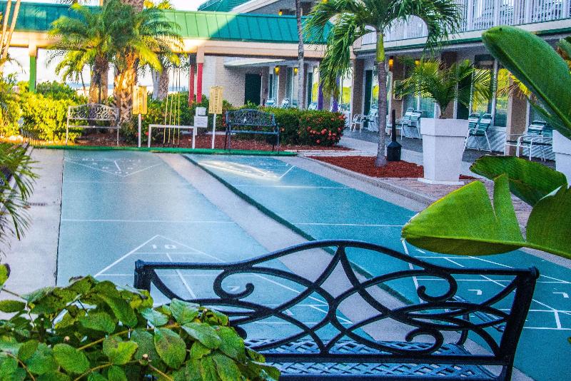 فندق Wyndham Garden Fort Myers Beach