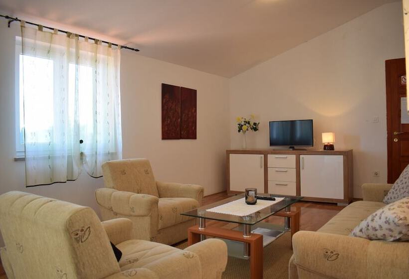 Apartment Blue Dream 1 & 2