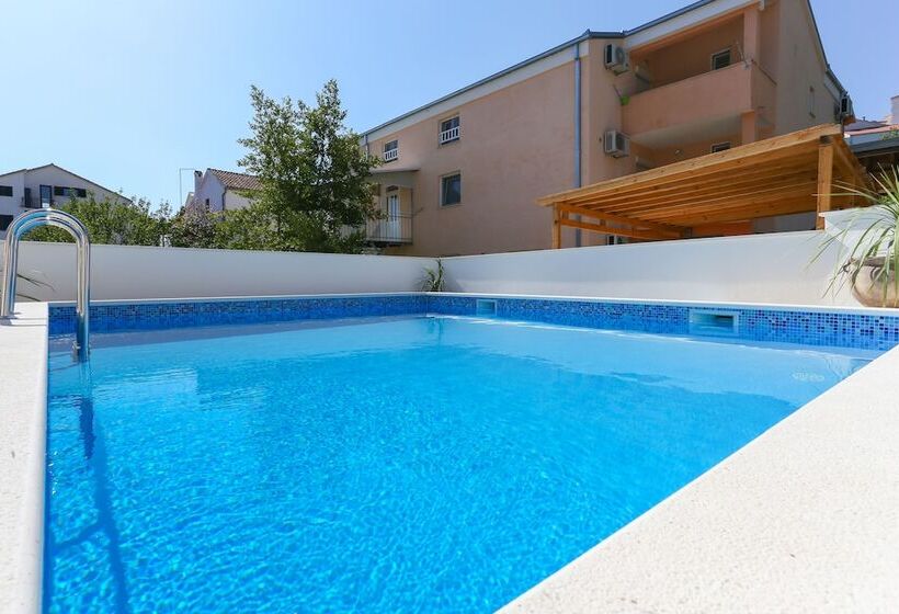 Bruno S Poolside Retreat