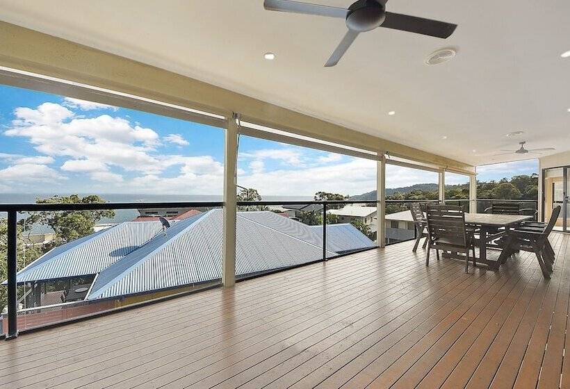 Moreton Bay Vista