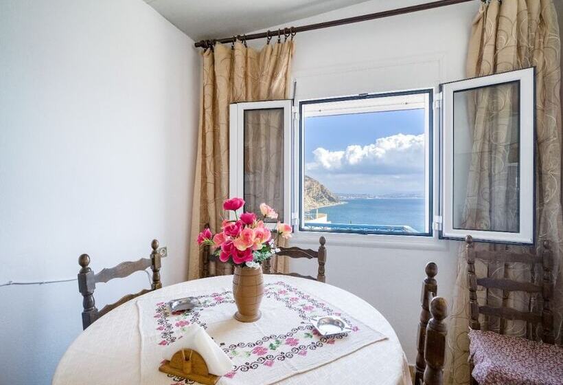 פנסיון Lefteri S Rooms