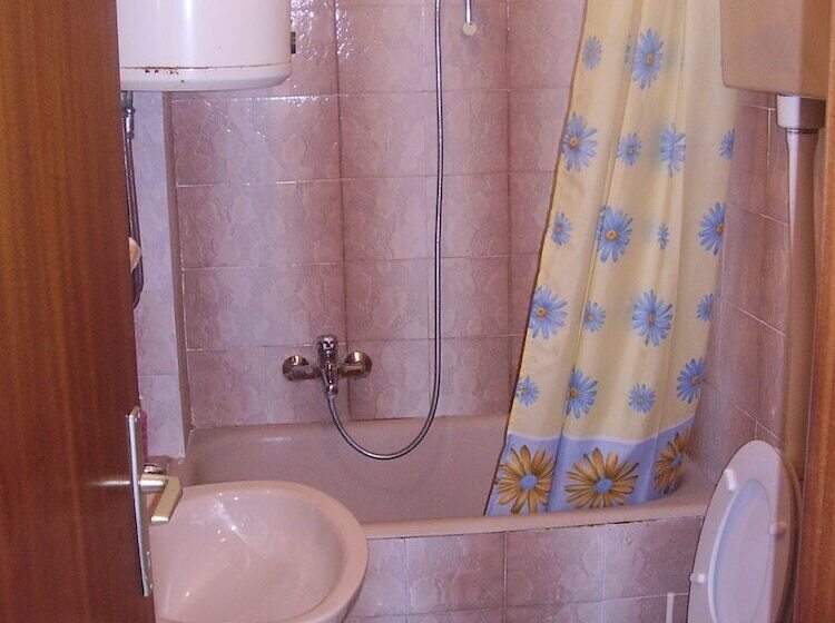 Rosmarinus Rubic Studio