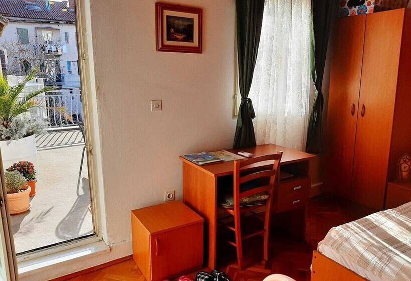 Rosmarinus Rubic Studio