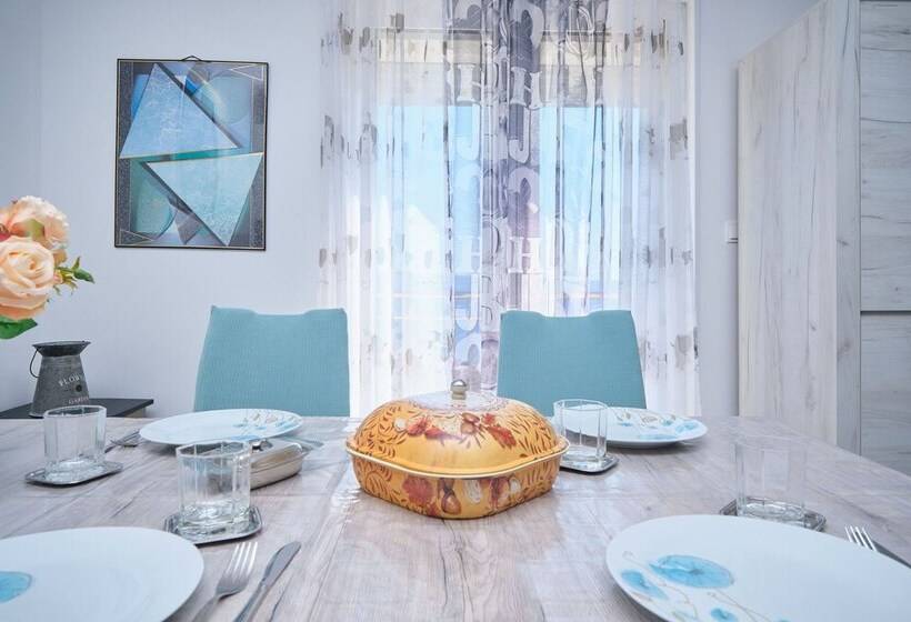 Seaview Apartment Kia By Litto