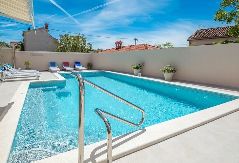 Villa Grannys House