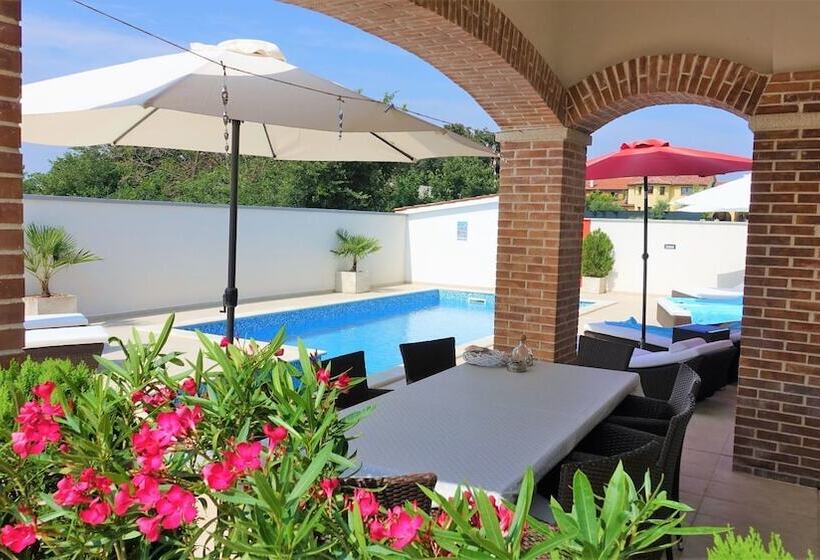 Villa Istria
