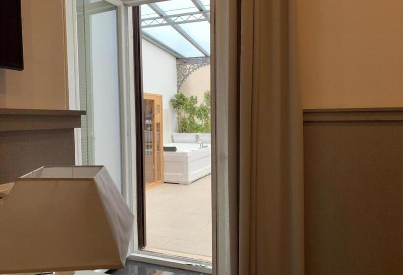 مسافرخانه Villa Elisio Hotel & Spa