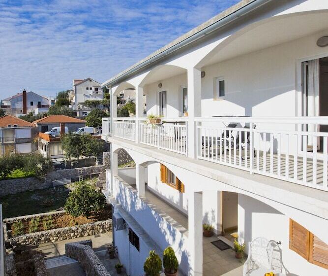 پانسیون Guest House Kovacevic