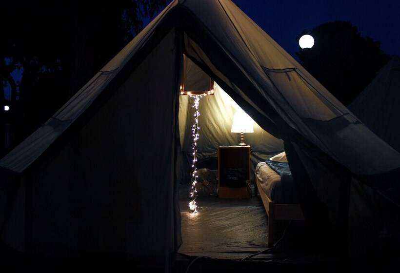 酒店 Barcelona Costa Brava Beach Camp