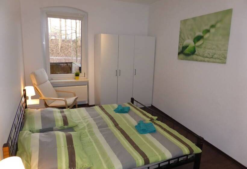 هتل Jena Zentrum Apartments