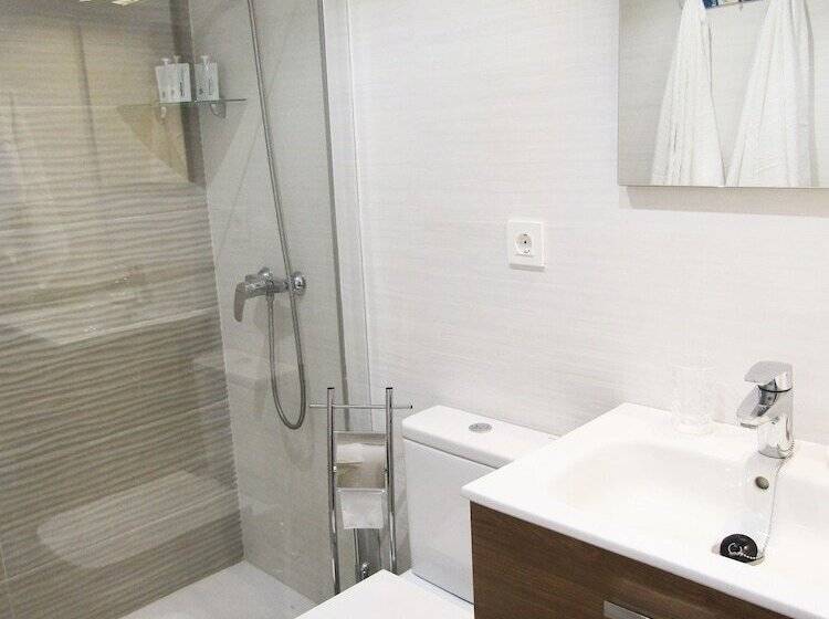 پانسیون Magma Rooms Playa Honda