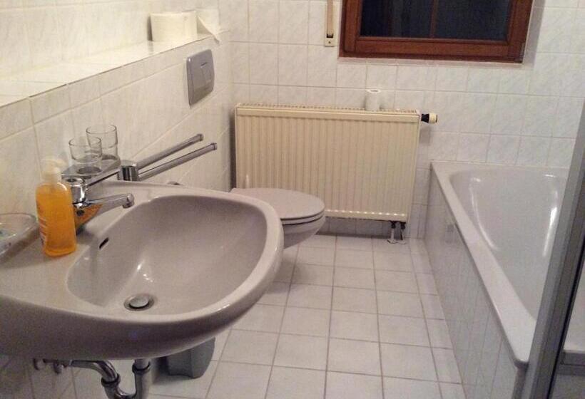 ペンション Mountain View Rooms