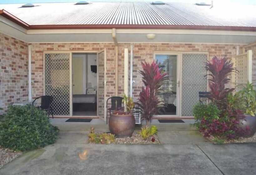 Redland Bay Motel