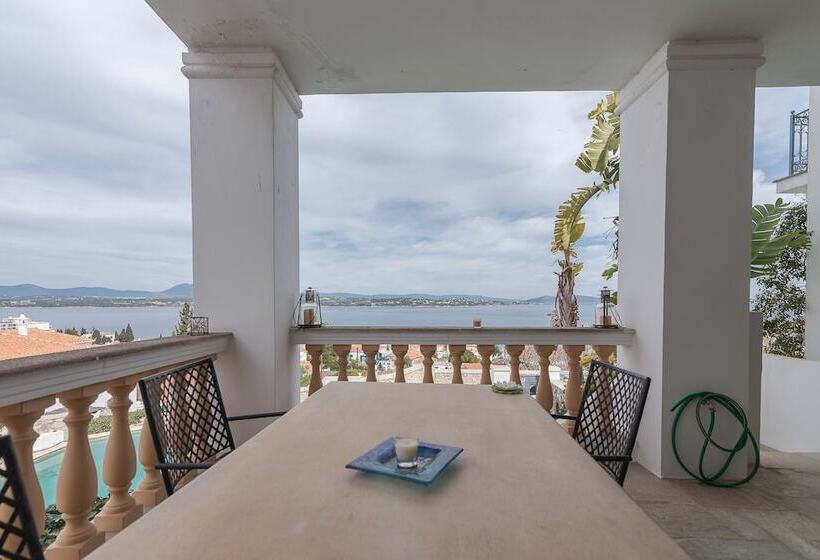 Villa Sonali With Breathtaking Views