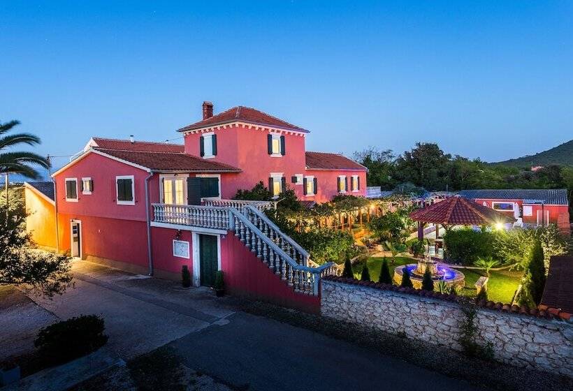 Villa Stocco Castle