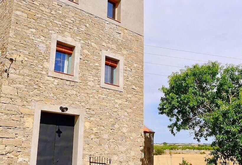 Casa Les Germanes