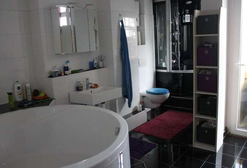 فندق فئة نجمة واحدة Privatzimmer Hagen