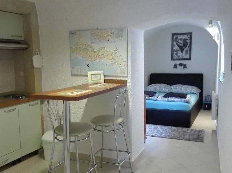 Apartment Toma