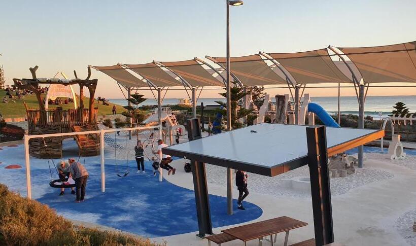 Summer Breeze   Holiday Or Business Apartment