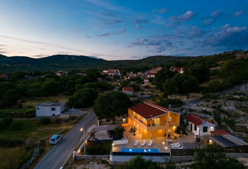 Villa Sellina