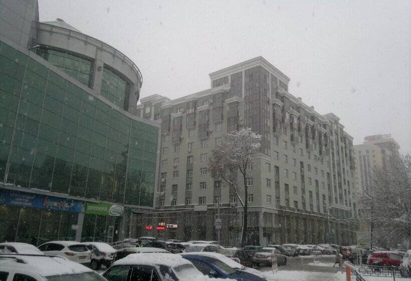 Apartment On Maloye Shosse 3