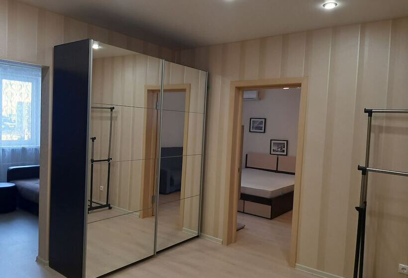 Apartment On Maloye Shosse 3