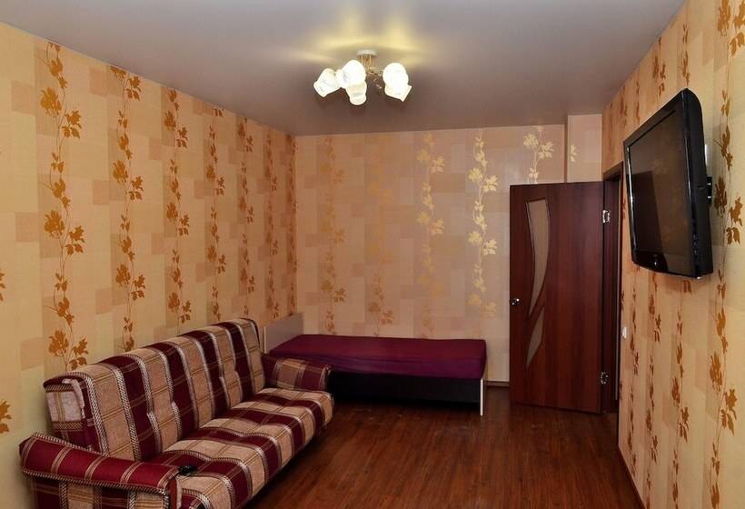 Apartment On Moskovskoye Shosse 33