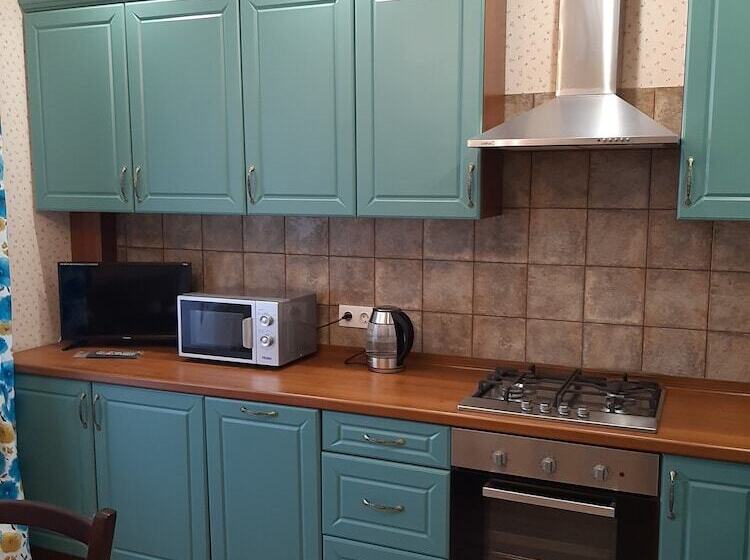 Apartment Pochtovaya 62