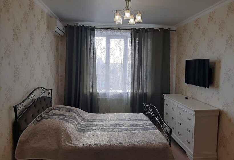 Apartment Pochtovaya 62