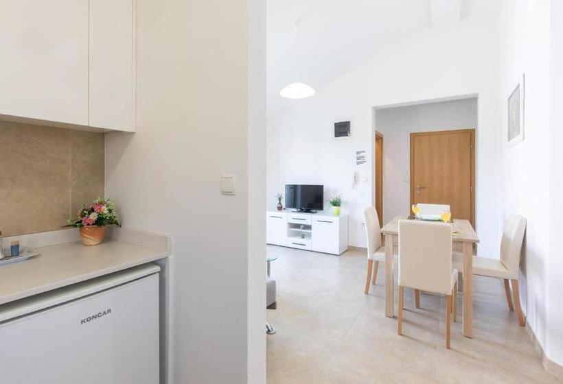 Apartments Nino