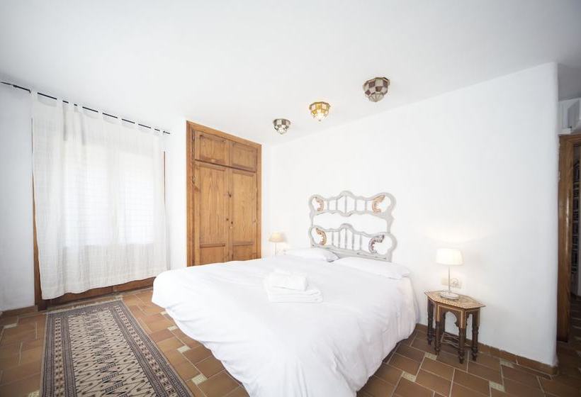 Casa La Golondrina Sacromonte