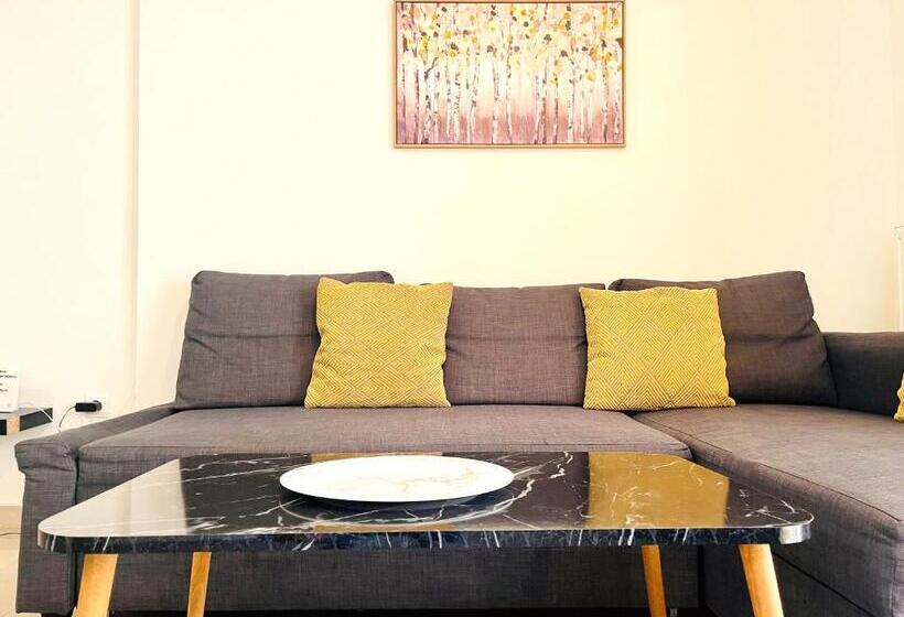 Elvita Apartments 2