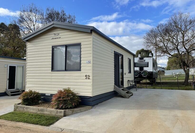 酒店 Acacia Caravan Park & Holiday Units