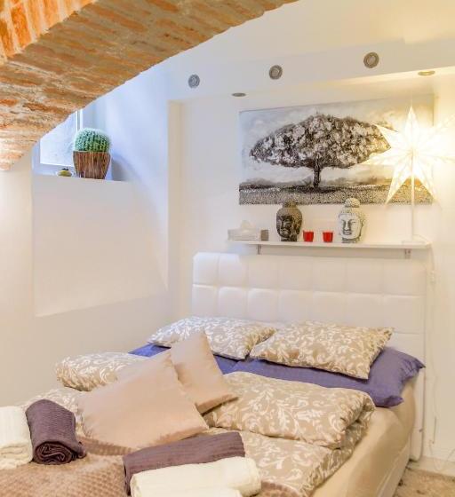 Apartment La Bodega