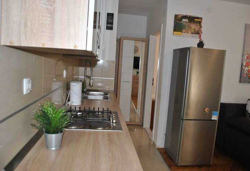 Apartments On The Square