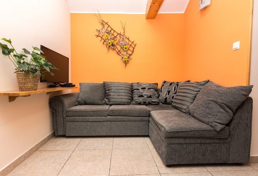 Garden House Matulji