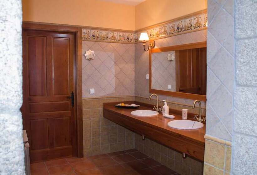 بنسيون Cr La Flor Del Naranjo