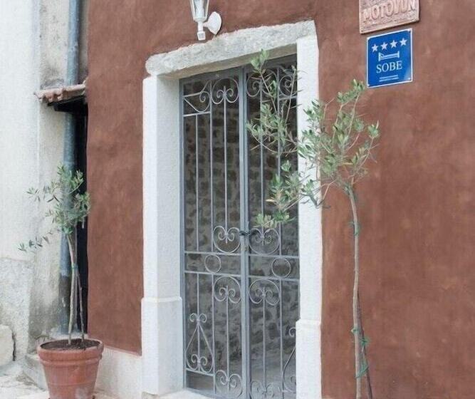 بنسيون Houses Of Motovun