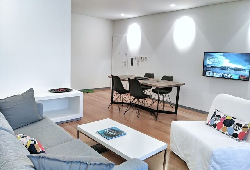 Verde Apartments