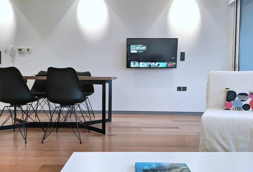 Verde Apartments