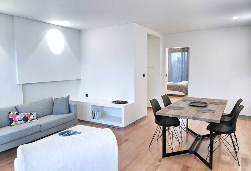 Verde Apartments