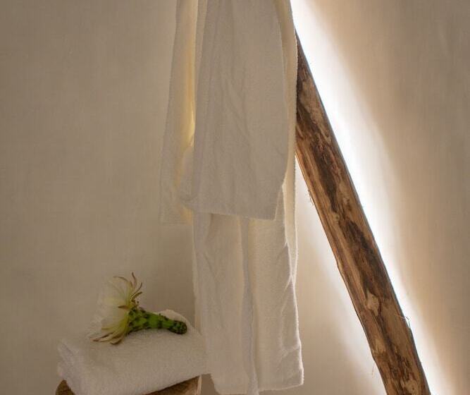 Nalas Suites
