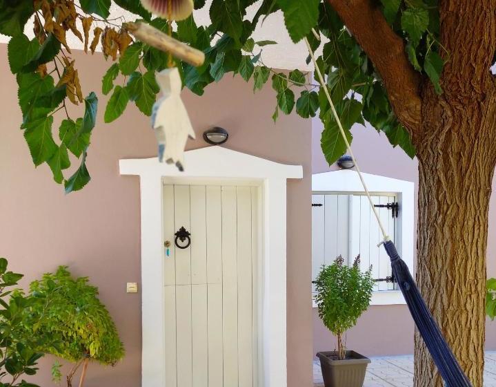 Villa Kanavos Apts