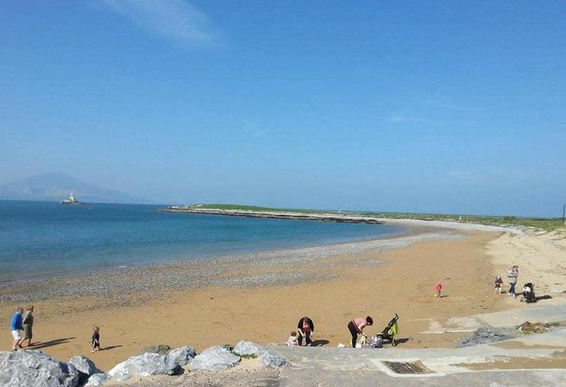 بنسيون Westend Bar & Restaurant