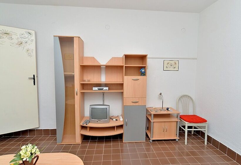 Apartment Gey 671