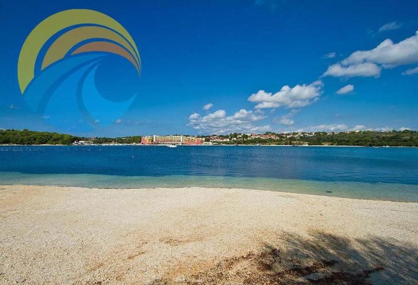 Apartments Biserka 1495