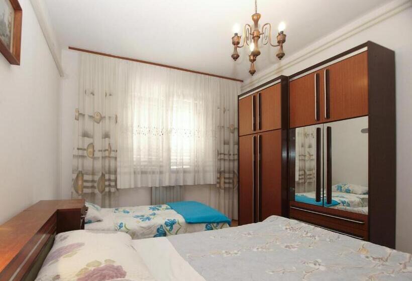 Apartments Petar 1306