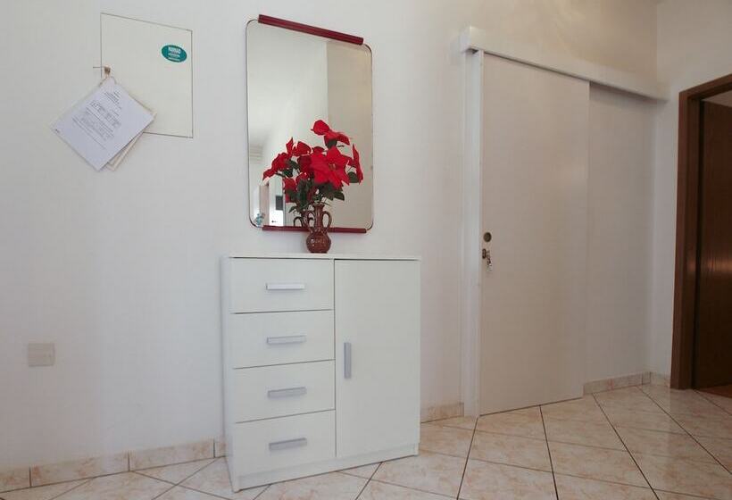 Apartments Petar 1306