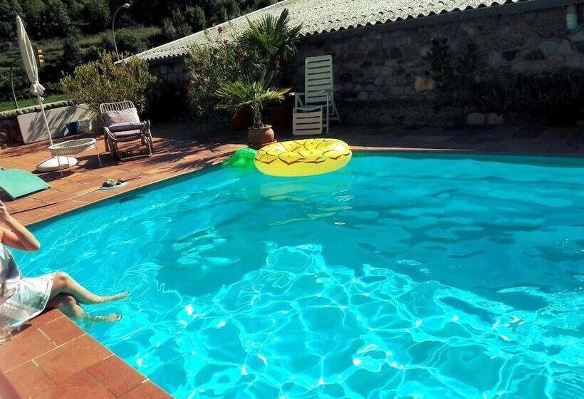 تختخواب و صبحانه Chalet Rec Dels Noguers